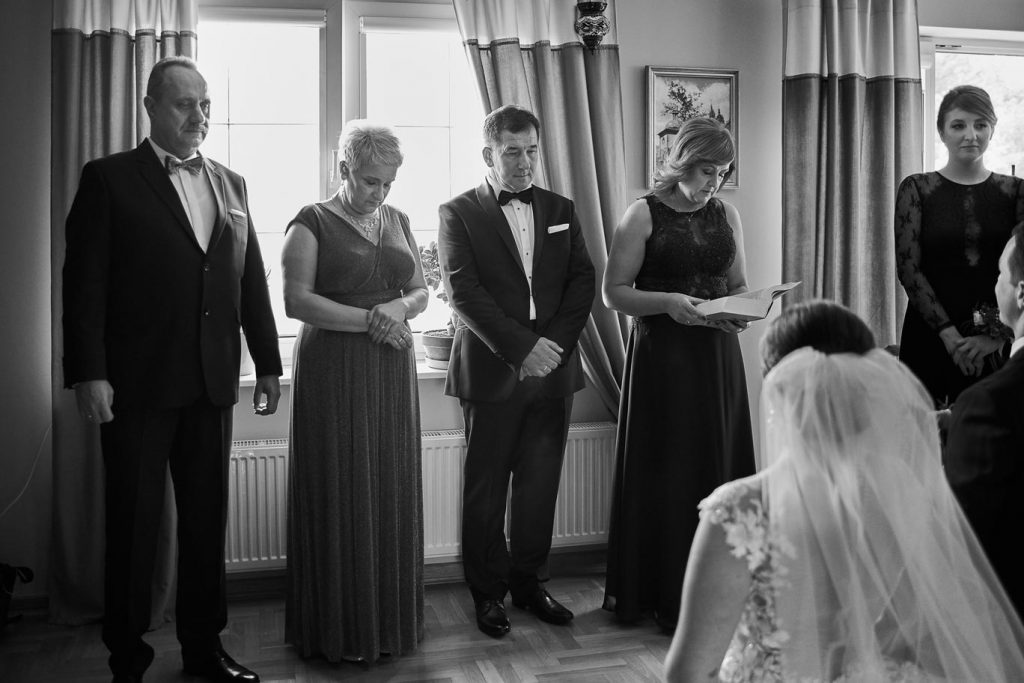 błogosławieństwo-rodziców-dla-młodej-pary-001