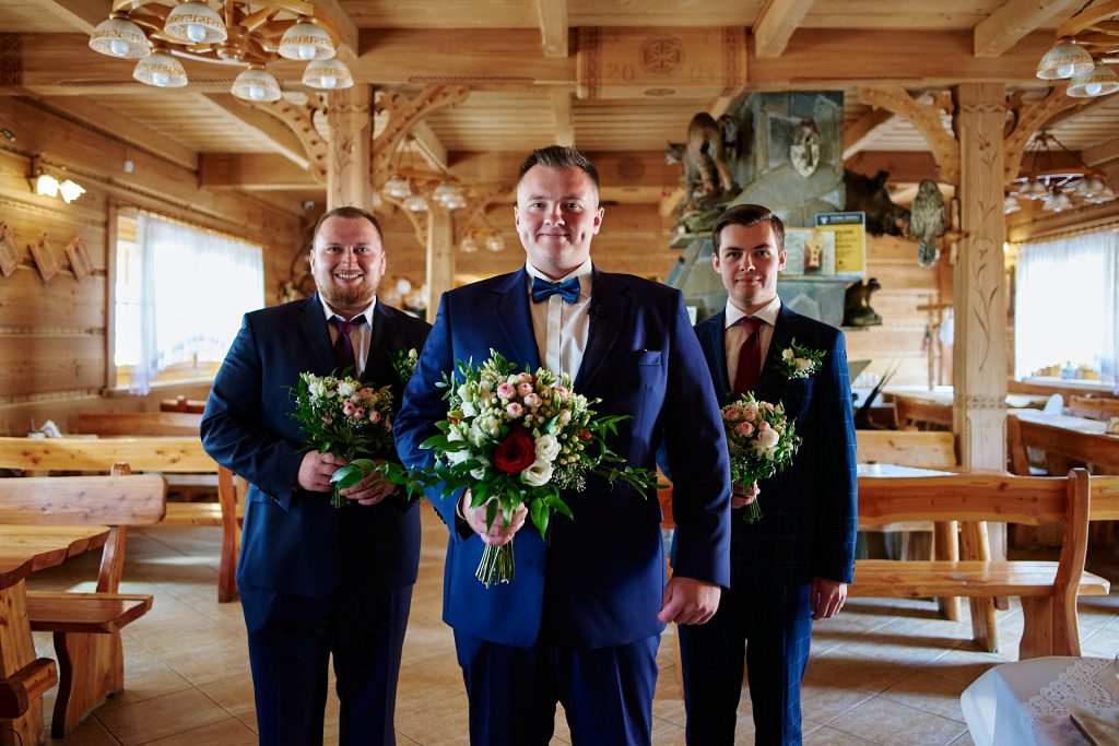 wesele w gazdówce pod lasem