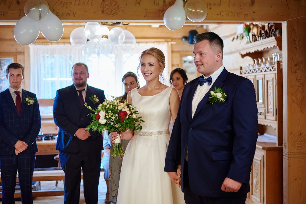 wesele w gazdówce pod lasem