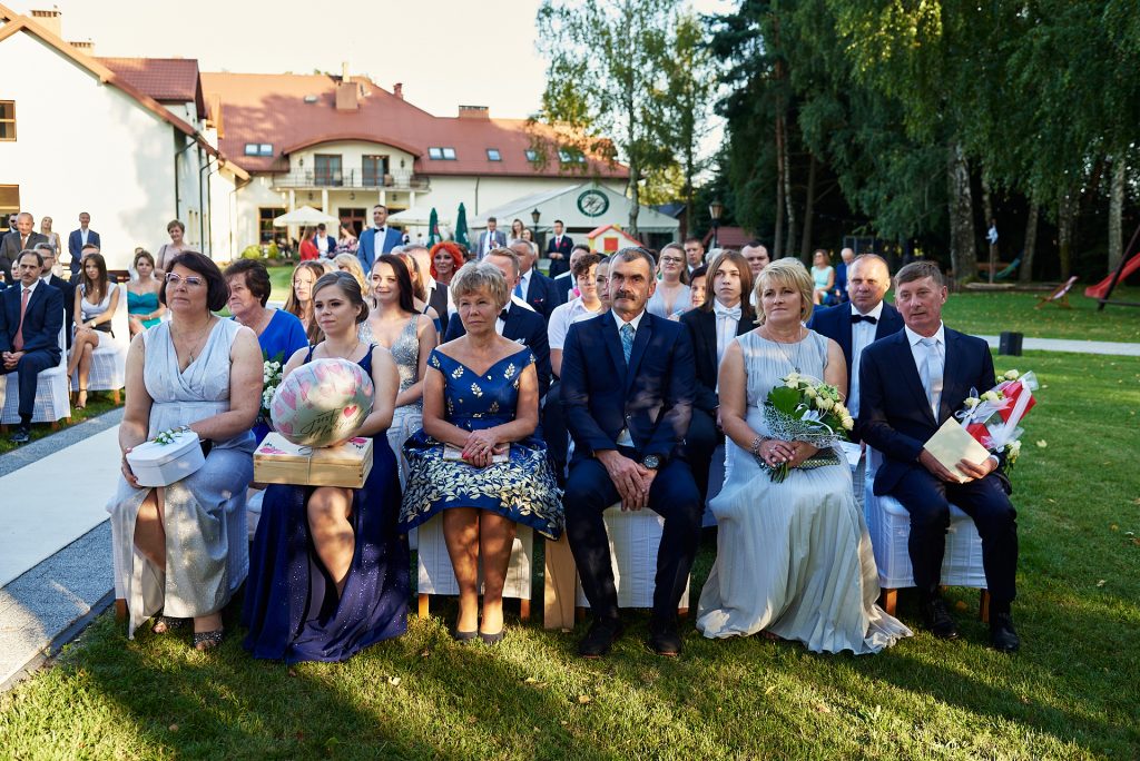 ślub plenerowy w hotelu prezydent