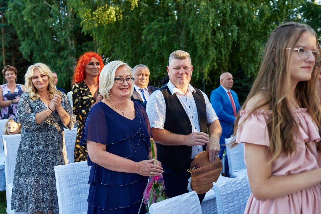 ślub plenerowy w hotelu prezydent